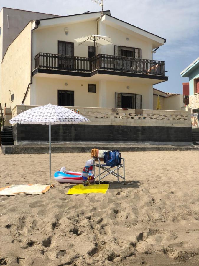 Paradiso Fronte Mare Villa Agnone Bagni Exterior foto