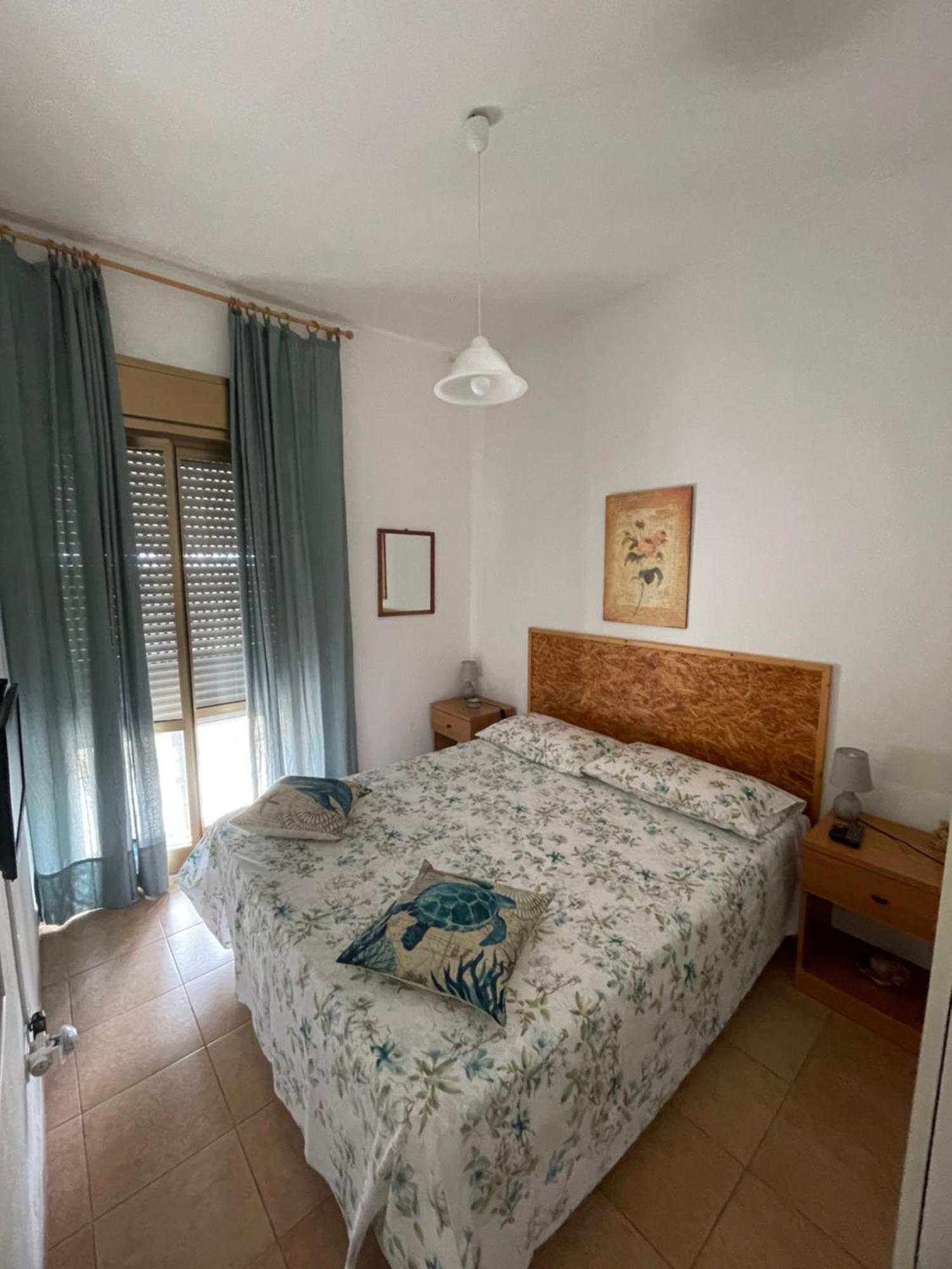 Paradiso Fronte Mare Villa Agnone Bagni Exterior foto