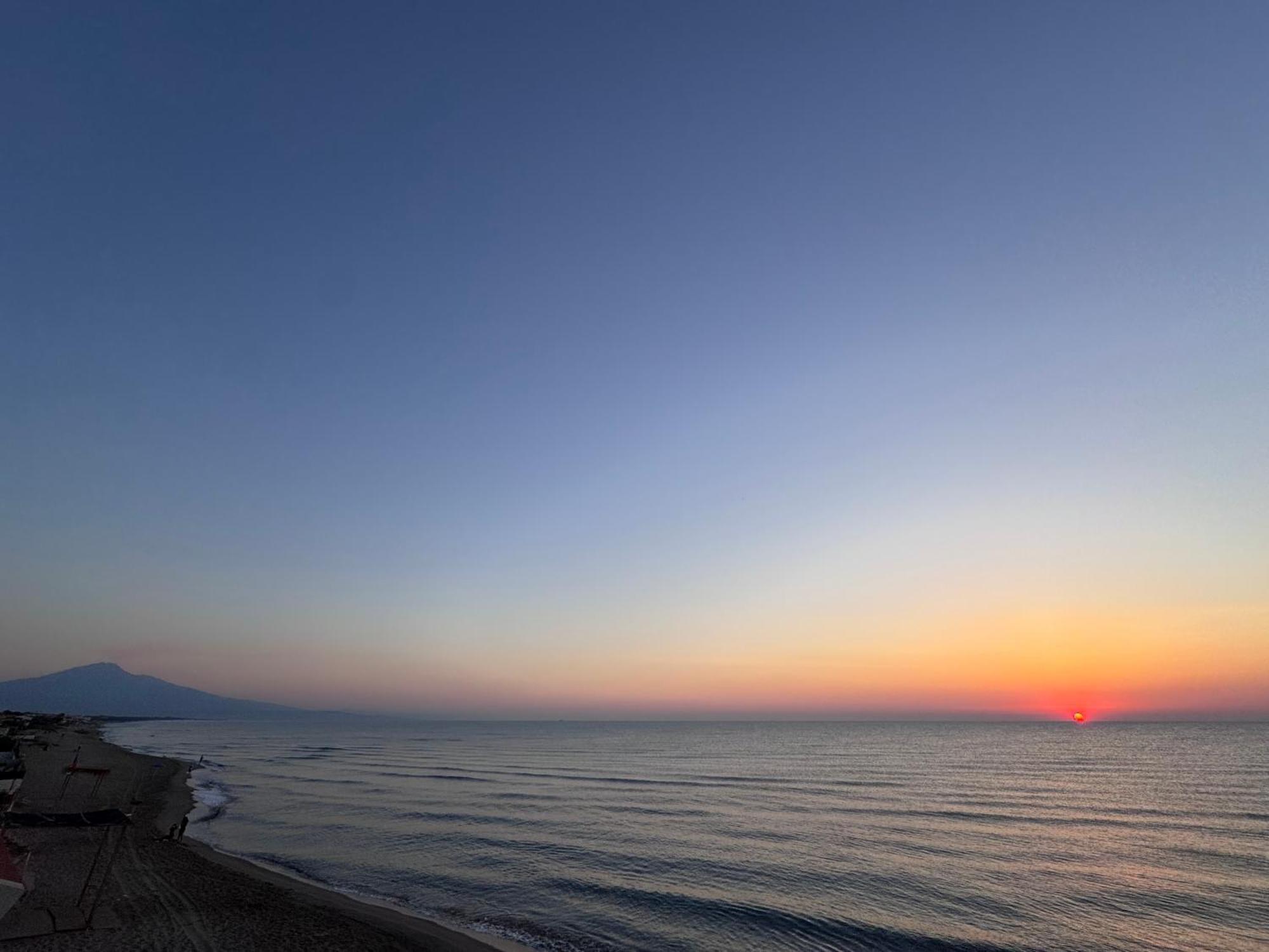 Paradiso Fronte Mare Villa Agnone Bagni Exterior foto