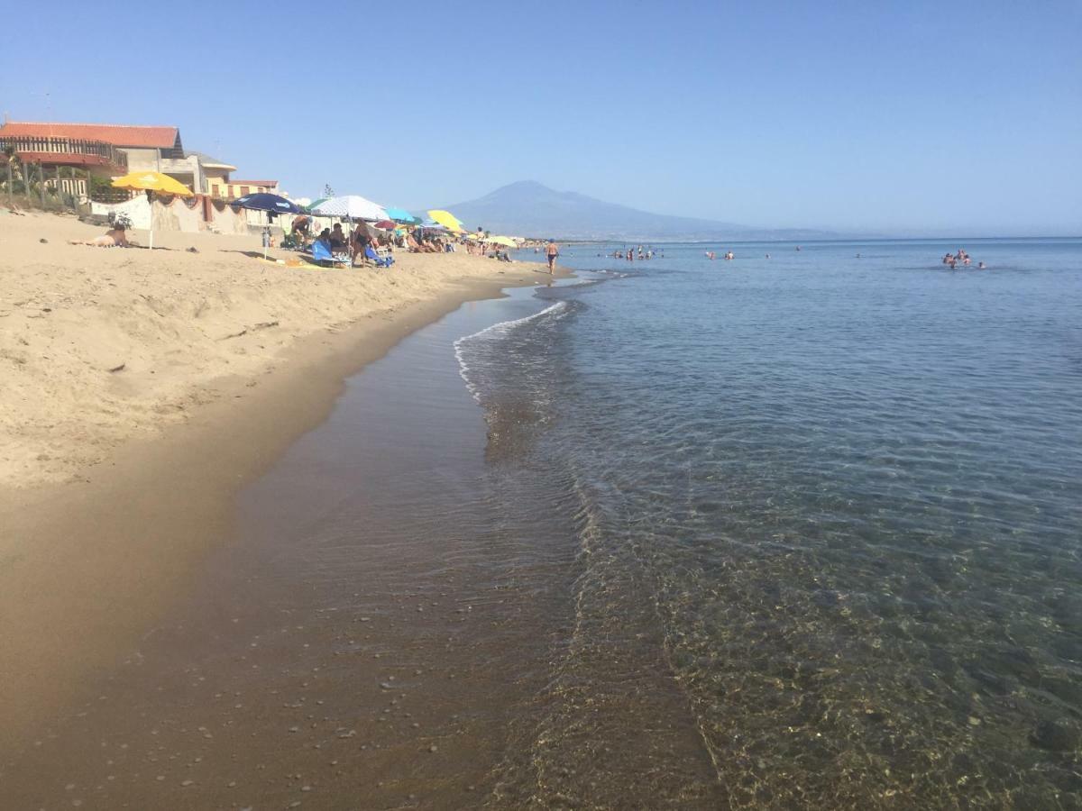 Paradiso Fronte Mare Villa Agnone Bagni Exterior foto