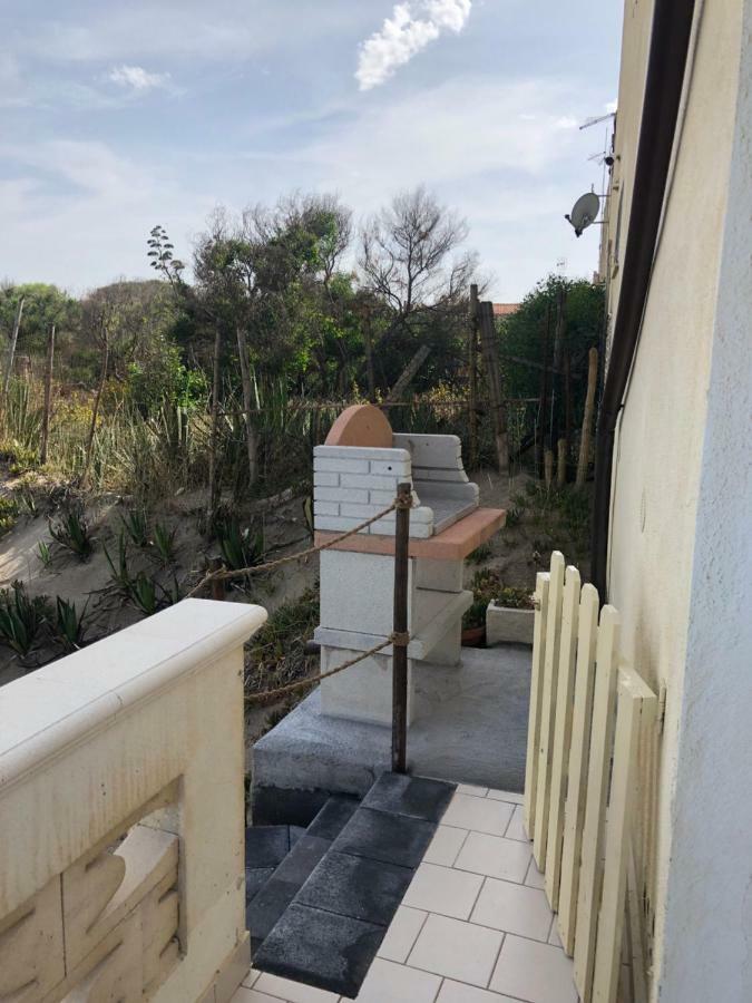 Paradiso Fronte Mare Villa Agnone Bagni Exterior foto