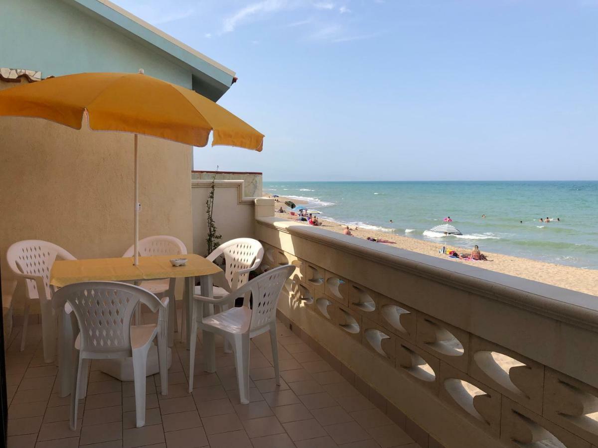 Paradiso Fronte Mare Villa Agnone Bagni Exterior foto